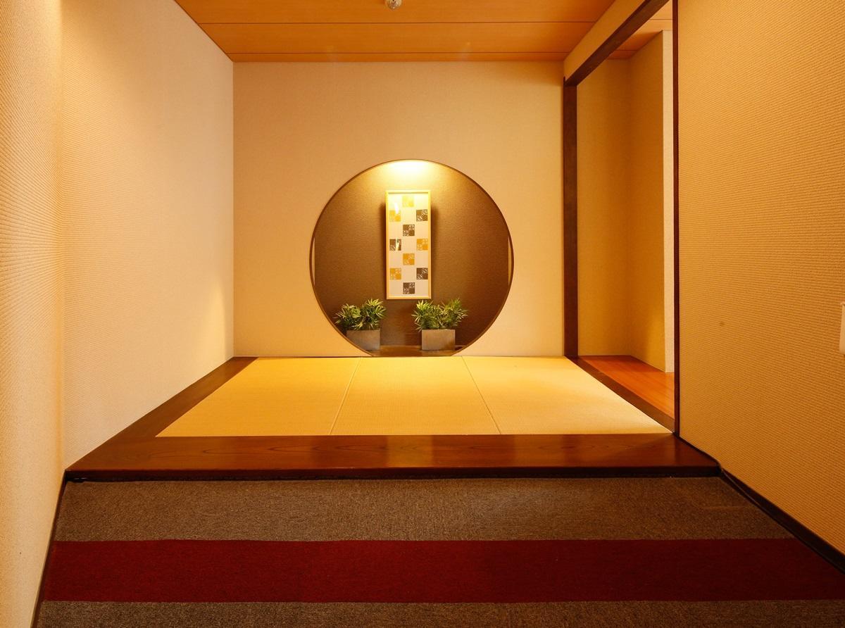 源泉掛け流しの宿albergo湯楽 Yugawara Luaran gambar